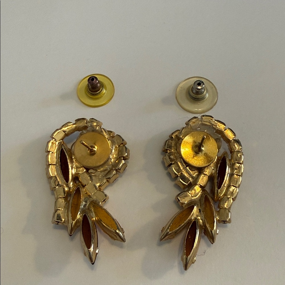 Elegant Gold and Brown Fashion Earrings and Brooch Set (set of 3) - Picture 4 of 6
